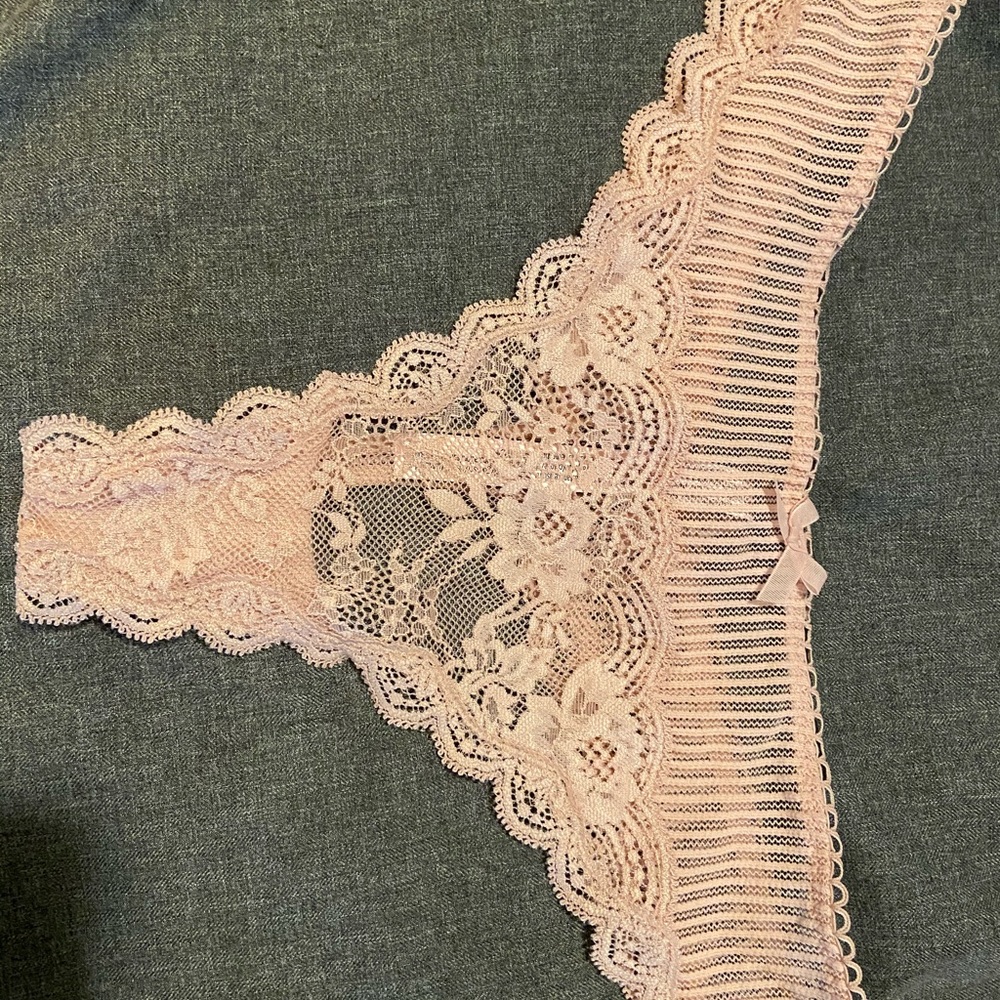 Victoria’s Secret dream angels thong